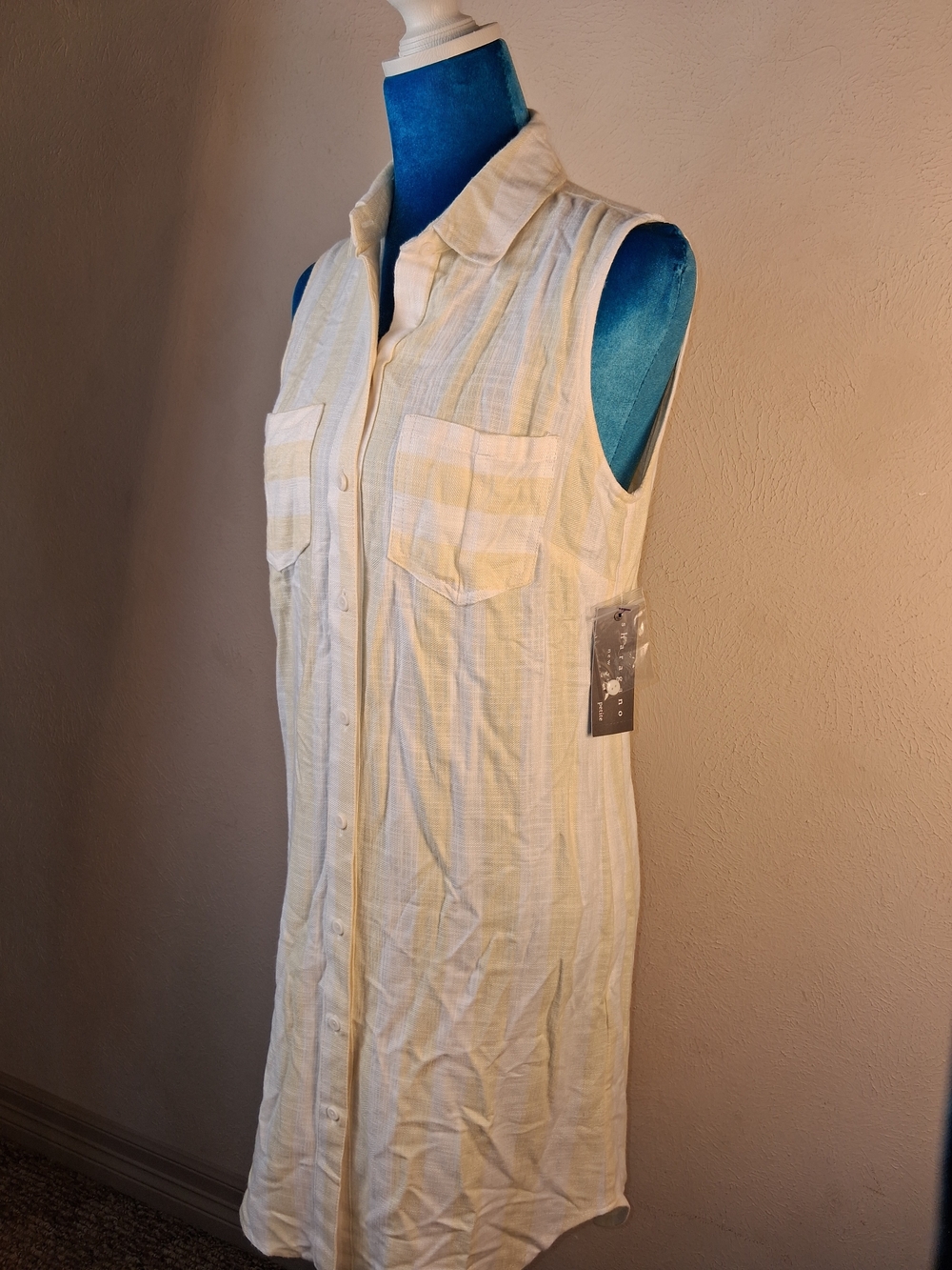 Sharagano Sleeveless Button-Front Midi Dress in Pale Daffodil & Cream